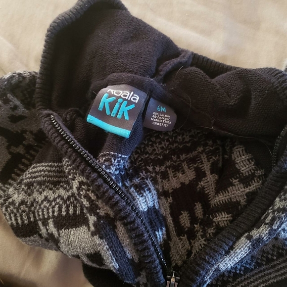 Onsie - Picture 3 of 3